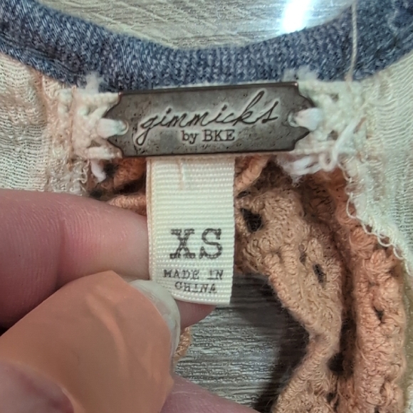 Women's Boho Chic Top - Cream and Blue - Picture 8 of 8